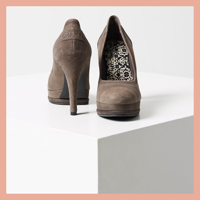 PUMPS, Chanel, storlek 39.