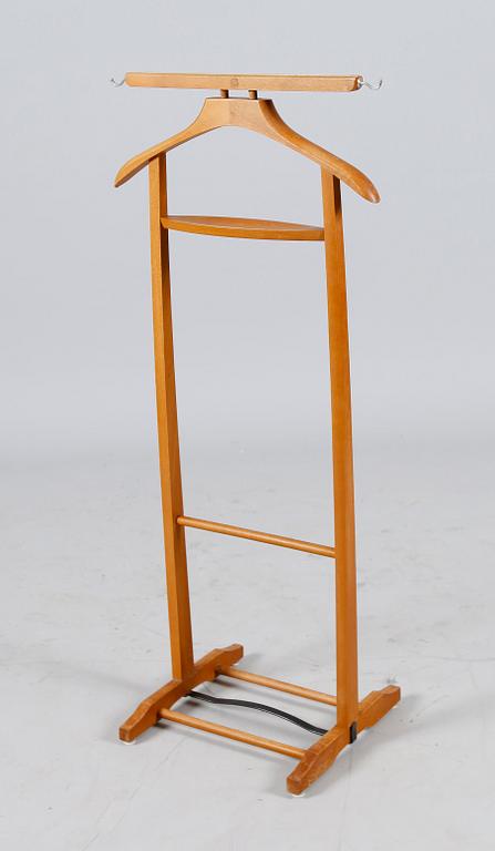 HERRBETJÄNT, teak, Italien, 1900-talets sista del.