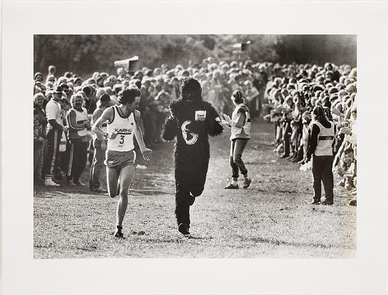 ROLF ADLERCREUTZ, silvergelatinfotografi, signerad och daterad -84, numrerad 1/1 a tergo, vintage.