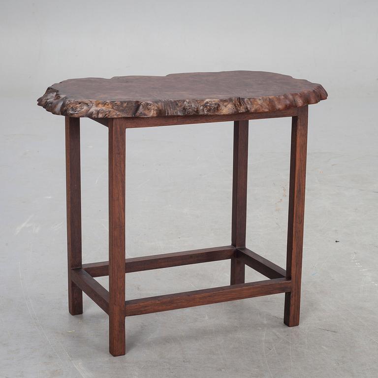 SIDOBORD, Josef Frank, Firma Svenskt Tenn, modellnummer 2105.