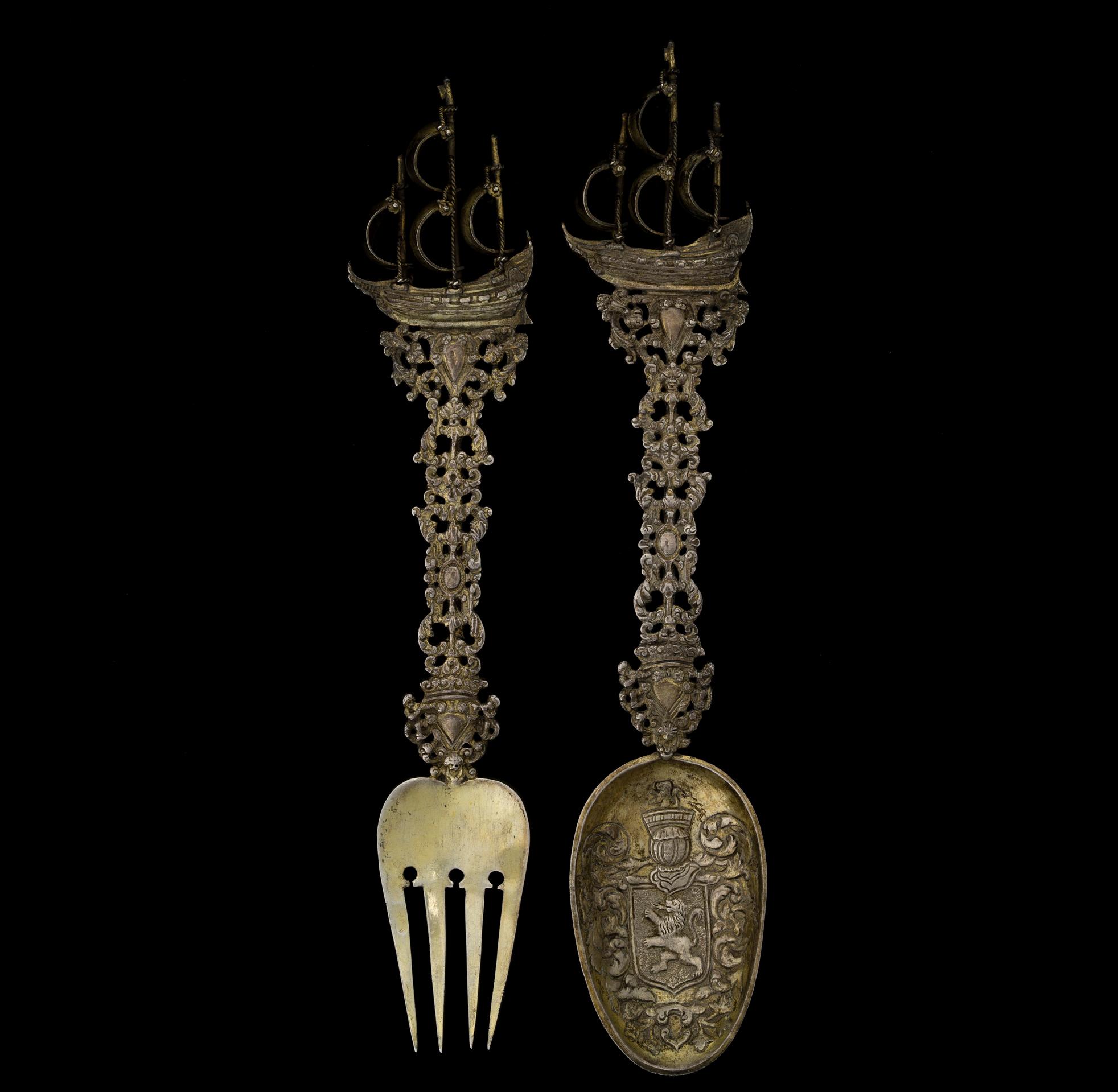 SERVERINGSBESTICK, silver (935), Tyskland, engelska importstämplar London 1900. Vikt 312 g.