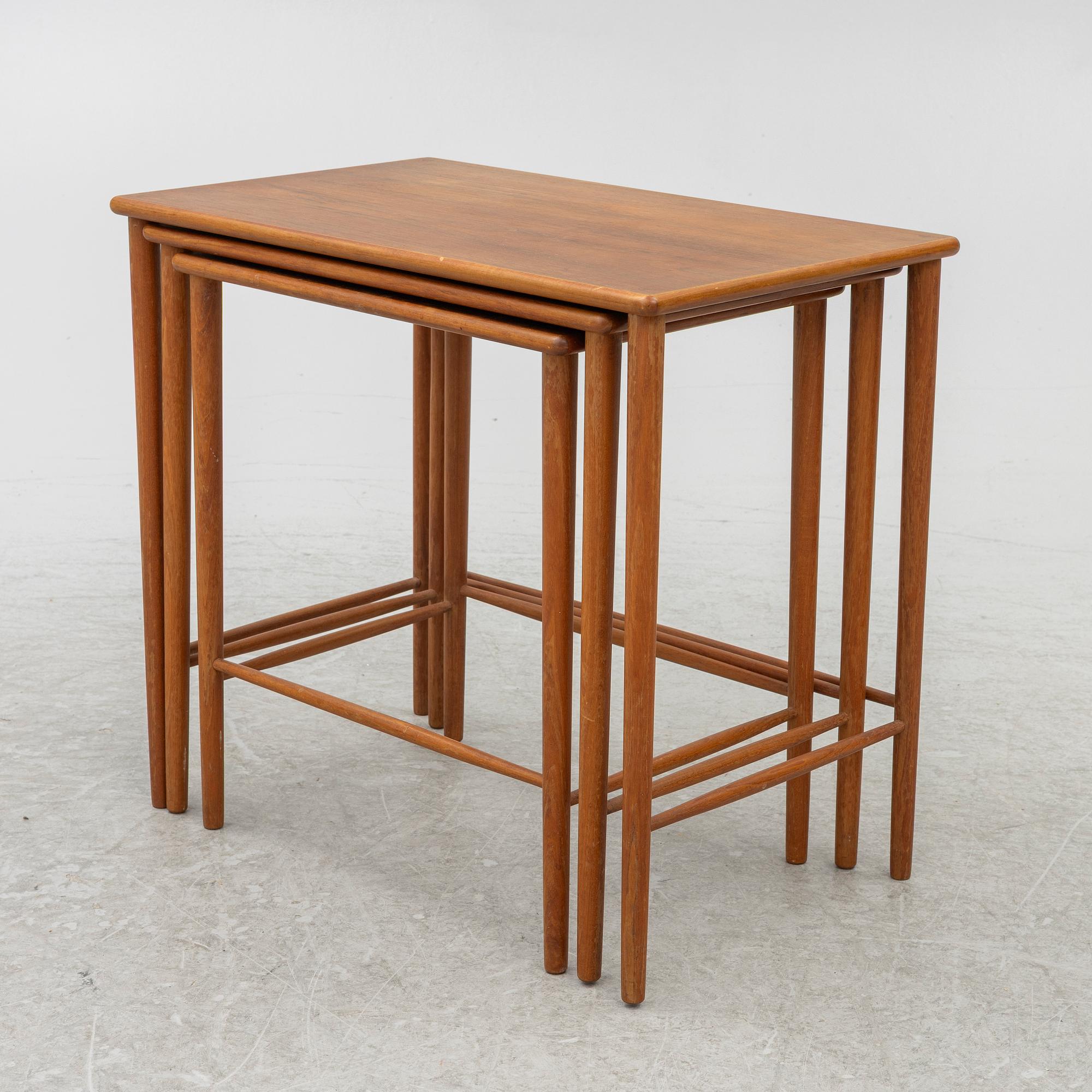 Tea table, 3 pieces, 1950s/60s.