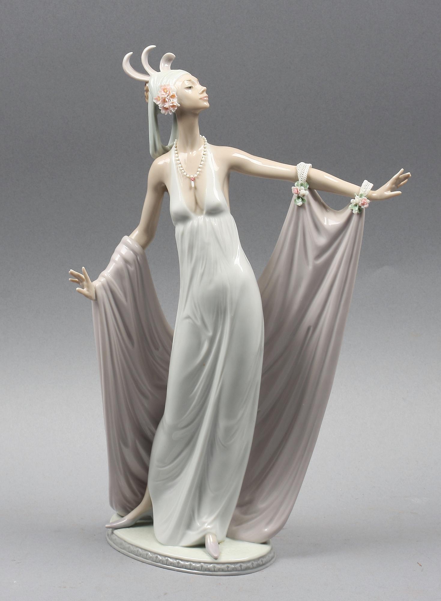 FIGURIN, porslin. Lladro, tillverkningsår 1987-2000.