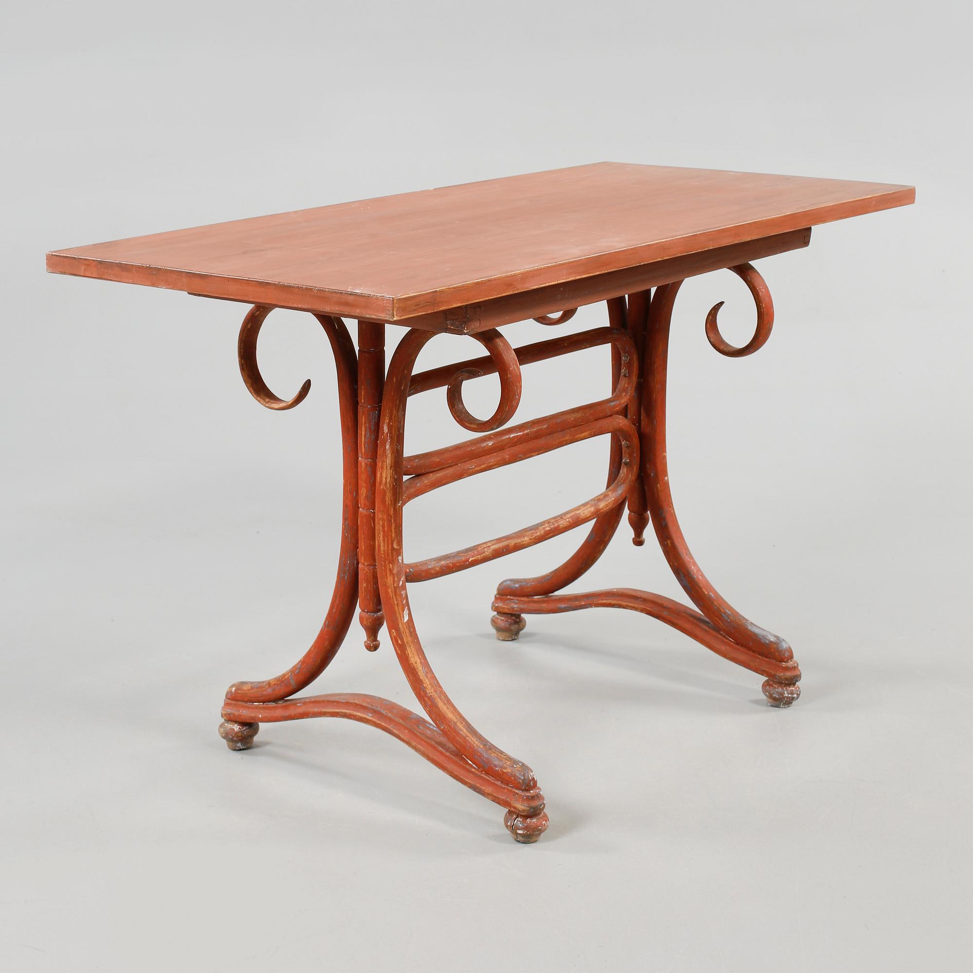 BORD, omkring sekelskiftet 1900.