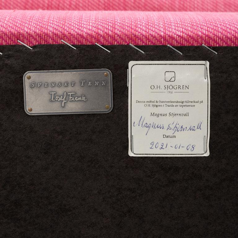 Josef Frank, fåtölj med fotpall, modell 336, Firma Svenskt Tenn.