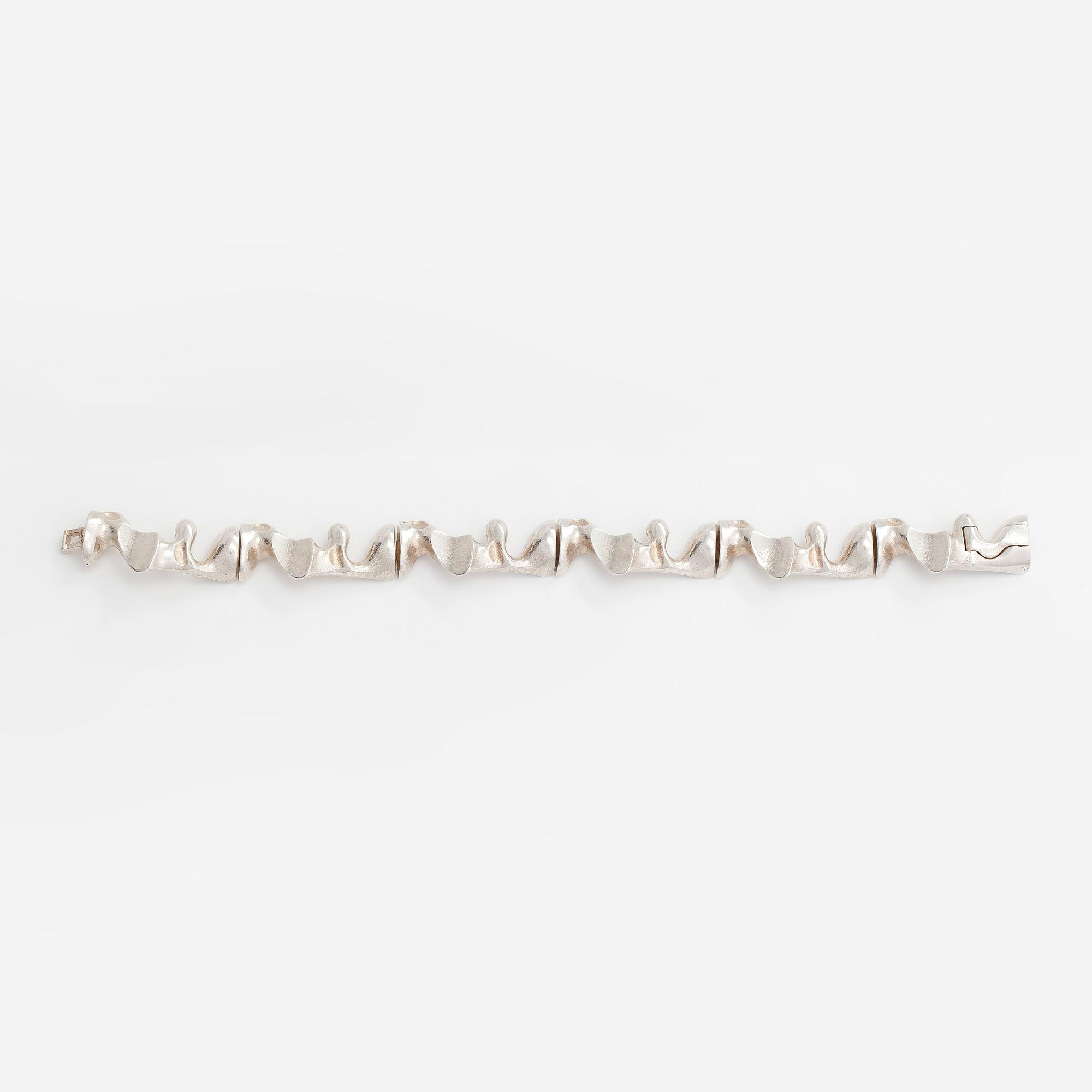 Armband "Cetus" och örhängen "Calloipe", sterlingsilver. Lapponia 1979 och 1984.