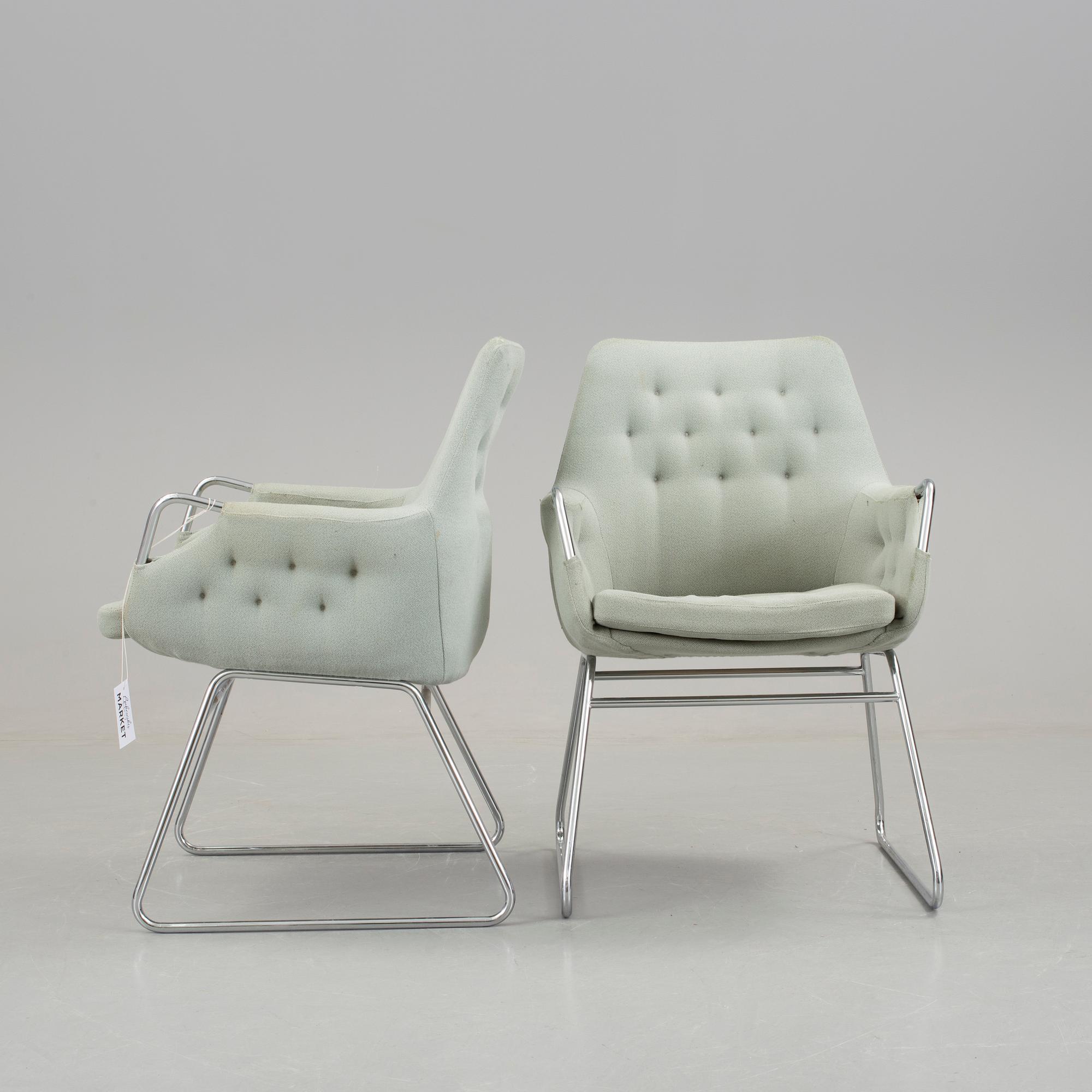 BRUNO MATHSSON, karmstolar, ett par, Dux, 1900-talets andra hälft.