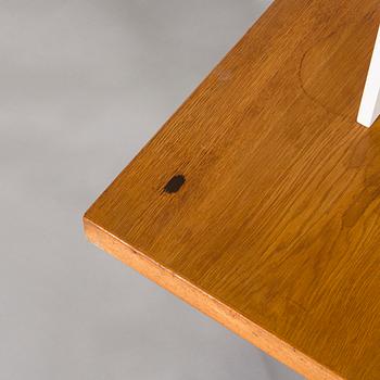 Carl Gustaf Hiort af Ornäs, a 1950s 'Välipala' shelf for HMN Huonekalu Mikko Nupponen.