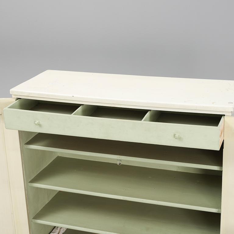 A painted Gustavian sideboard, early 19th Century.