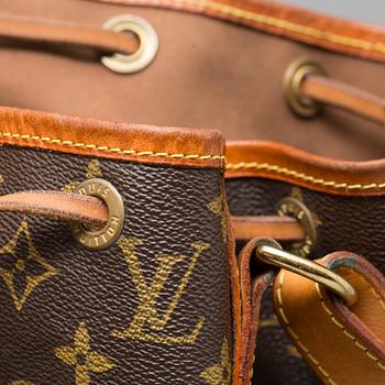 VÄSKA, "Petit Noé", Louis Vuitton.