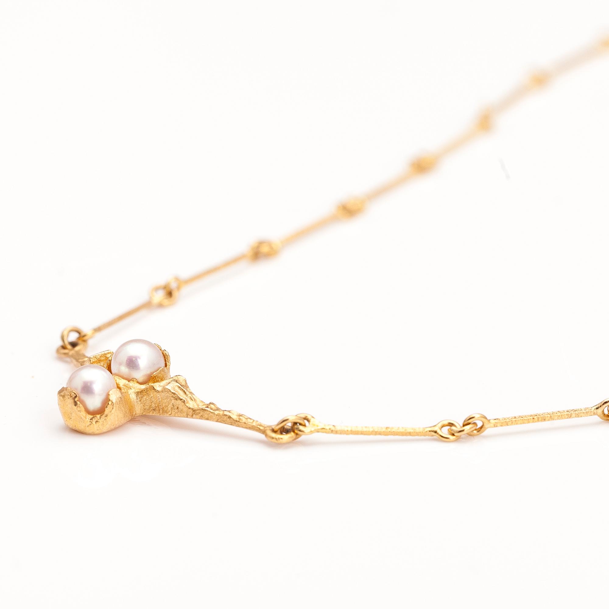 BJÖRN WECKSTRÖM, KAULAKORU "Cheek to cheek", 14K kultaa, viljellyt helmet. Lapponia 1988.