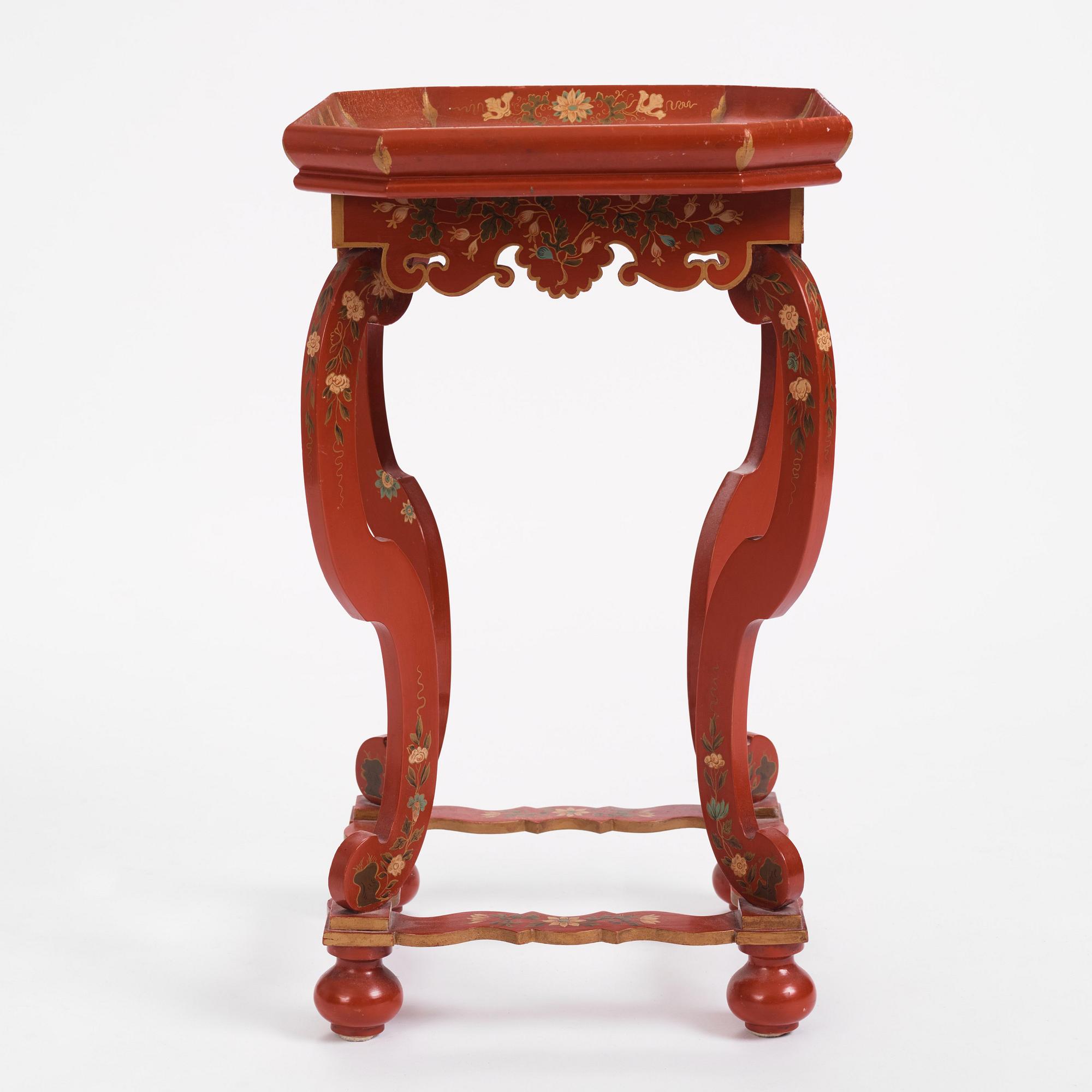 A chinoiserie table, 20th Century.