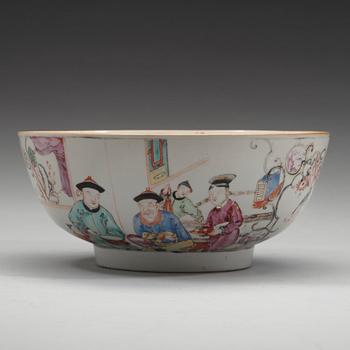 BÅLSKÅL, kompaniporslin. Qingdynastin, Qianlong (1736-95).