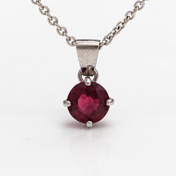 A platinum necklace with a red spinel. Papaja, Helsinki.