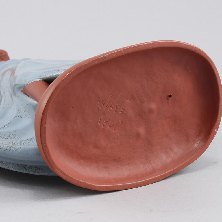 FIGURIN, porslin, Goldscheider, Västtyskland, 1900-talets andra kvartal.