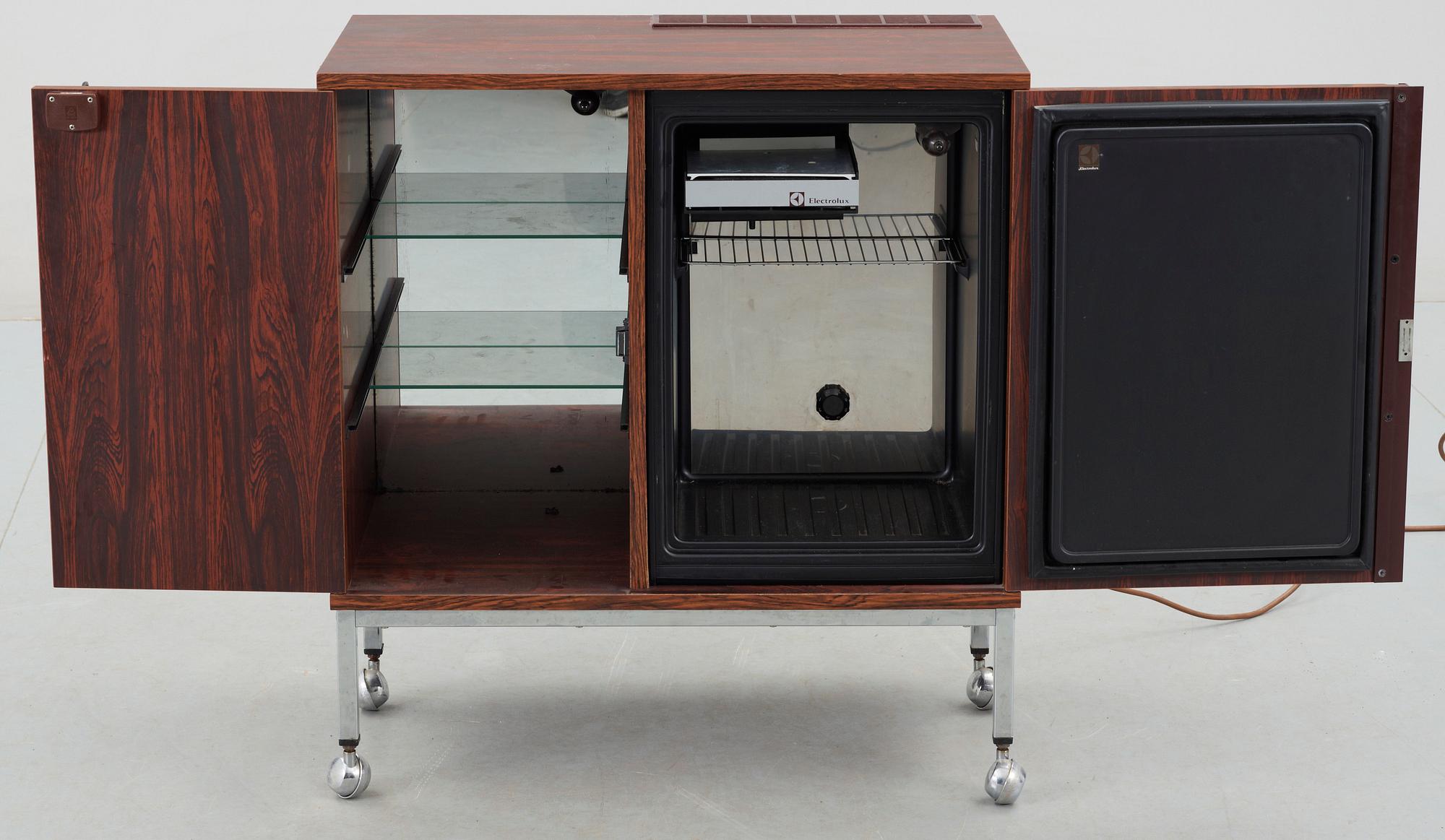 BARSKÅP, Electrolux, modell nr RA 130, 1960-70-tal.