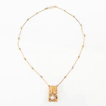 Björn Weckström, necklace "Kelohelmet", 18K gold and cultured pearls, Lapponia.