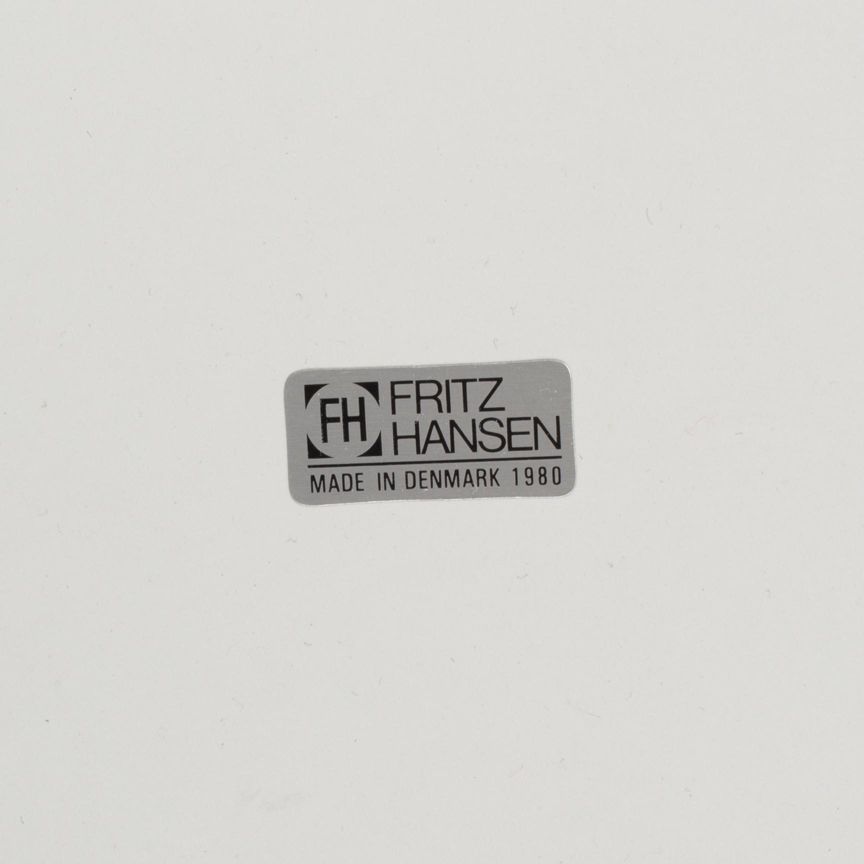 BRUNO MATHSSON, bord, "Supercirkel", Fritz Hansen, 1980.