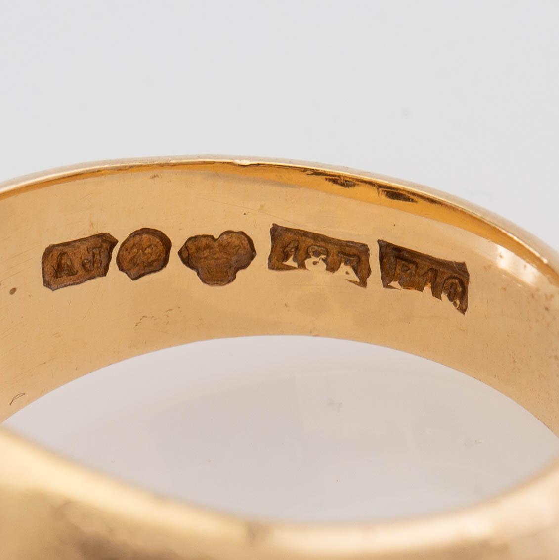 Ring, 18K gold set with round brilliant-cut diamonds.