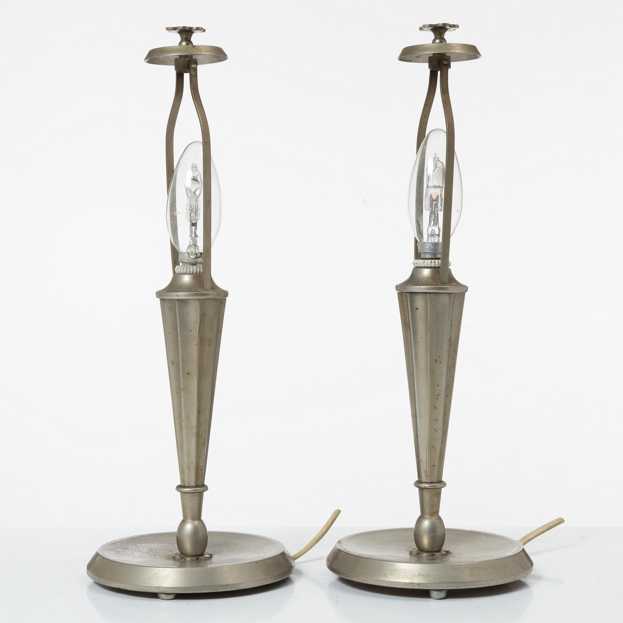Harald Notini, Table lamps, a pair, model 6898, Böhlmarks lamp factory, Stockholm 1920s-30s.