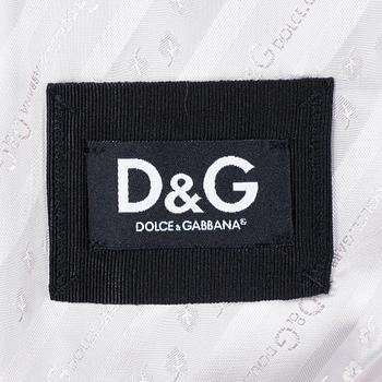 DOLCE & GABBANA, a black velvet men´s dinner jacket, size 52.