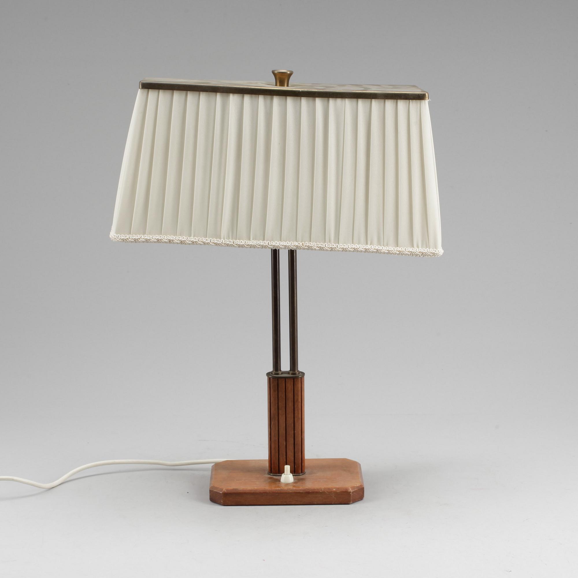 BORDSLAMPA, 1940-TAL.