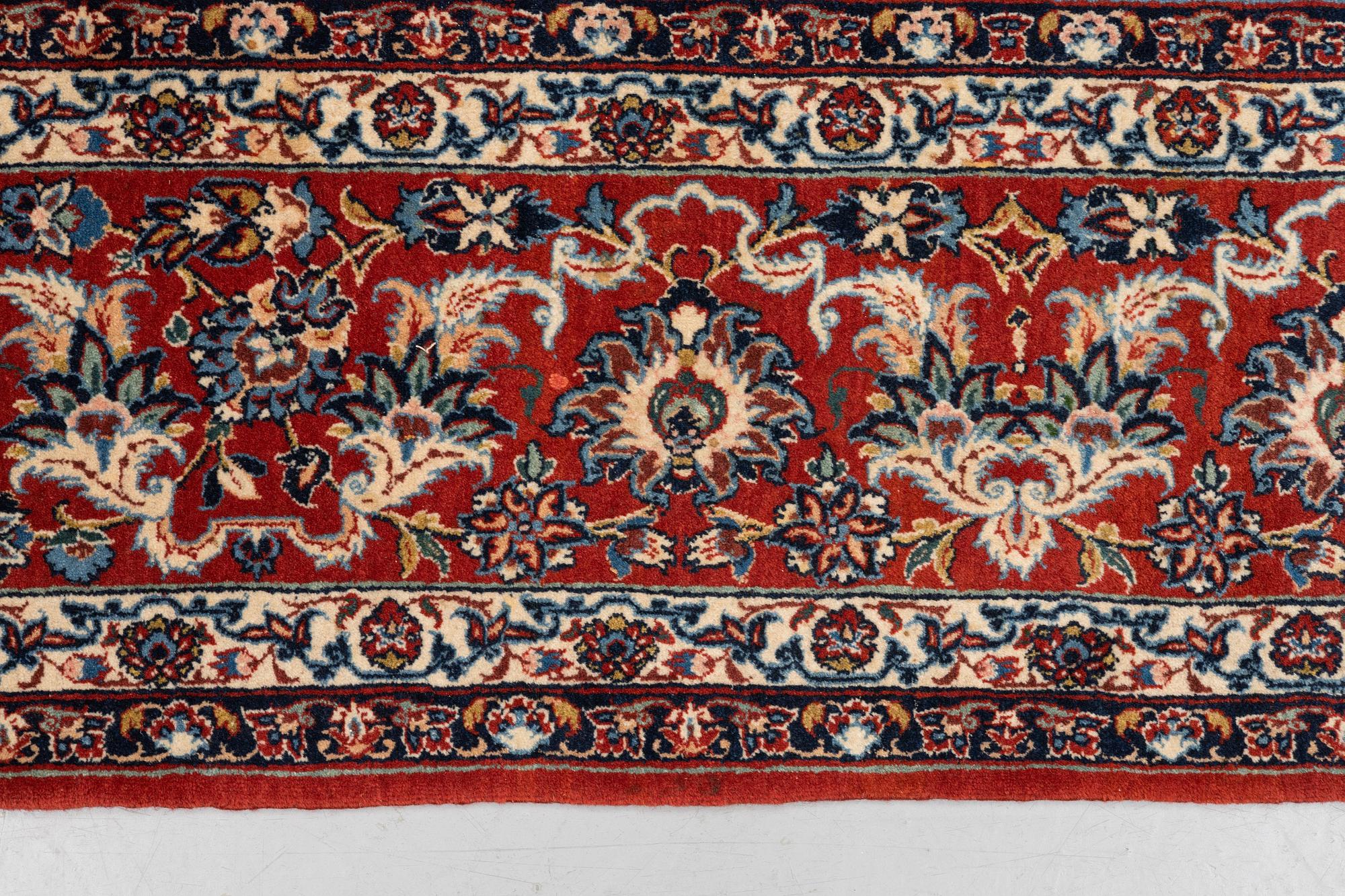 A carpet, semi-antique Esfahan, ca 336 x 212 cm.