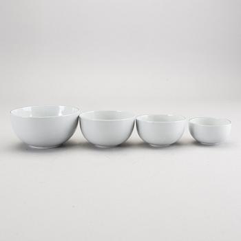 Grethe Meyer, "Blue Edge", tableware, 100 dlr, Royal Copenhagen and Aluminia.