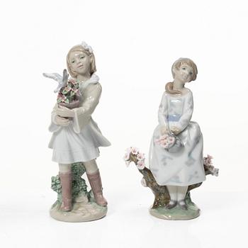 Lladró, 6 figurines, including "Wheelbarrow with flowers", "A barrow of fun", "A walk through blossoms", "Morning melodies".