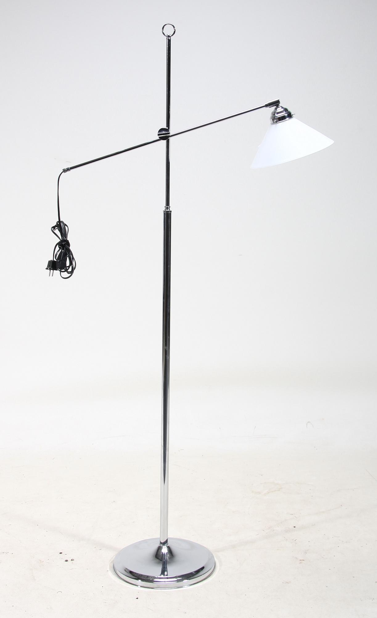 GOLVLAMPA, 1900-tal.