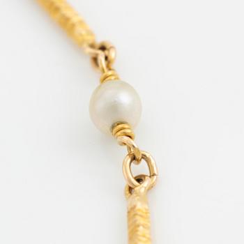 14K gold and pearl bracelet and necklace.