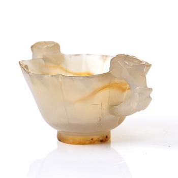 Two agathe cups and a censer with cover, Qing dynasty.