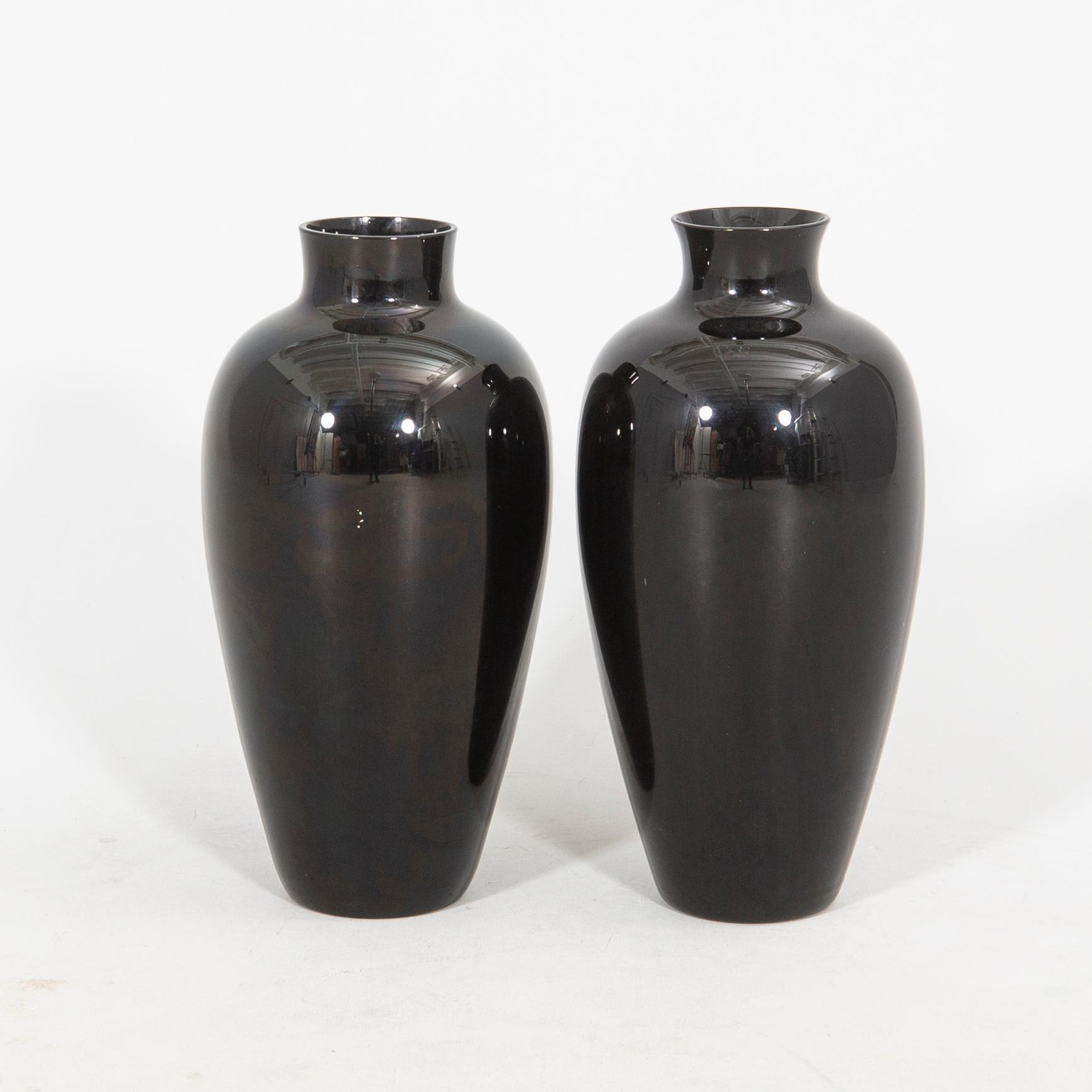 A set of two Venini 1980 glass urns.
