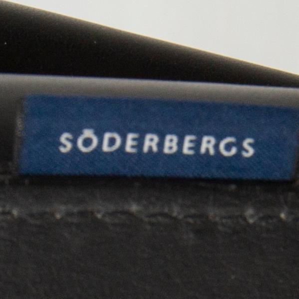 Fåtöljer, ett par Söderbergs 1900-talets senare del.