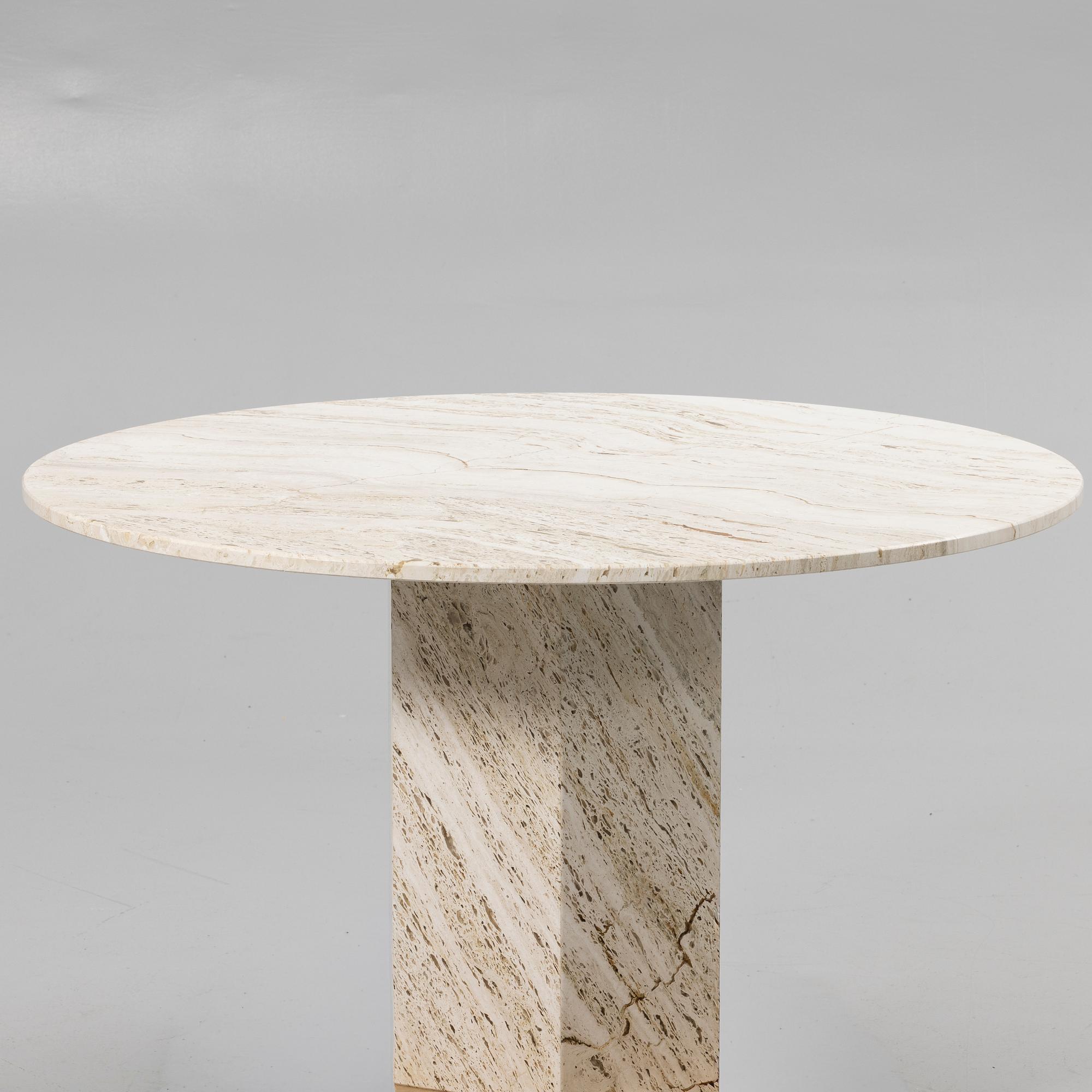 GamFratesi, Matbord, "Epic Dining Table", Gubi, Danmark.