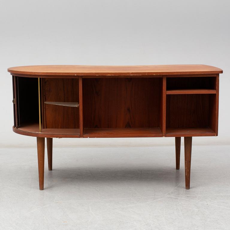 A 1950s / 60s writing desk.