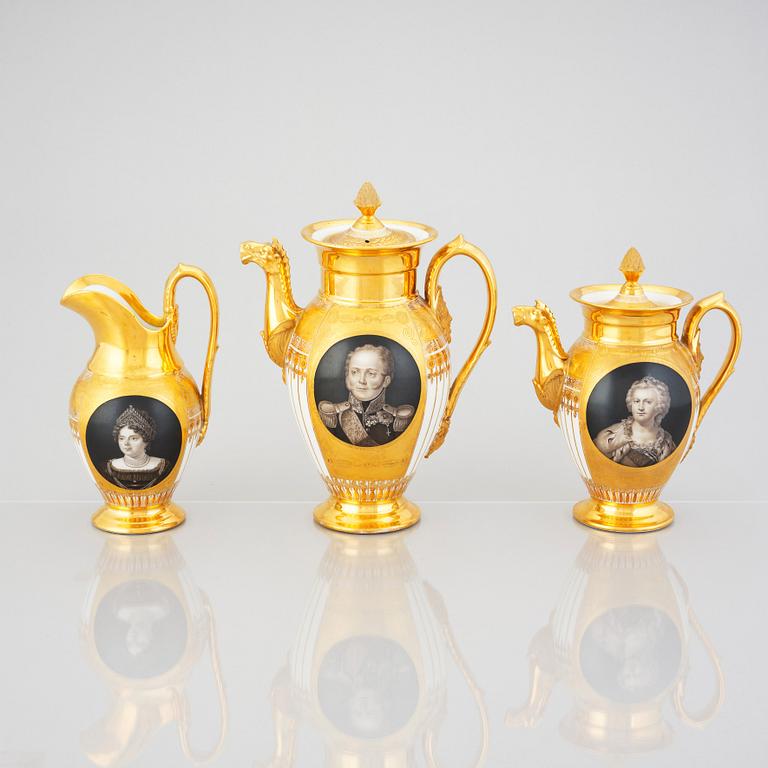 A Russian Empire coffee service, presumably by the Yusupov porcelain manufactory.