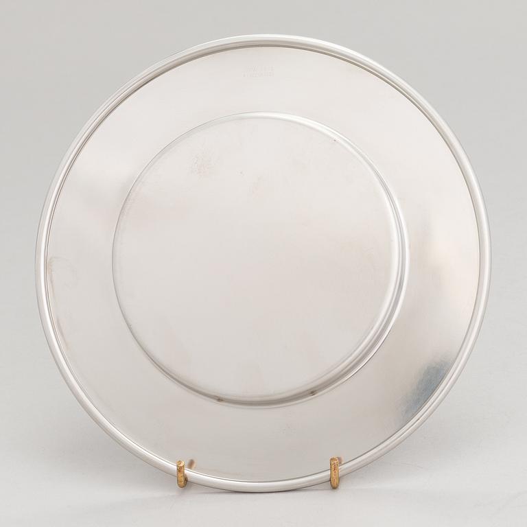 TIMO SARPANEVA, 7-piece stainless steel serving dishes for Opa Ltd.