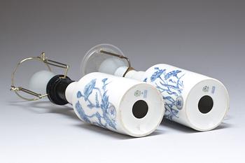 BORDSLAMPOR, ett par. Porslin. Royal Copenhagen.