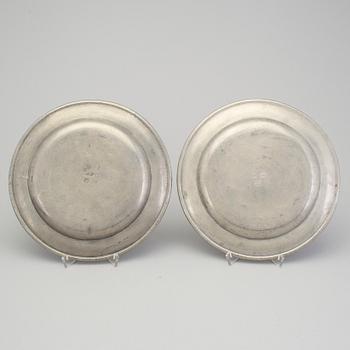 TENNFAT, 3 st. Otydliga stämplar, troligen Tyskland, 1700-tal/1800-talets början.