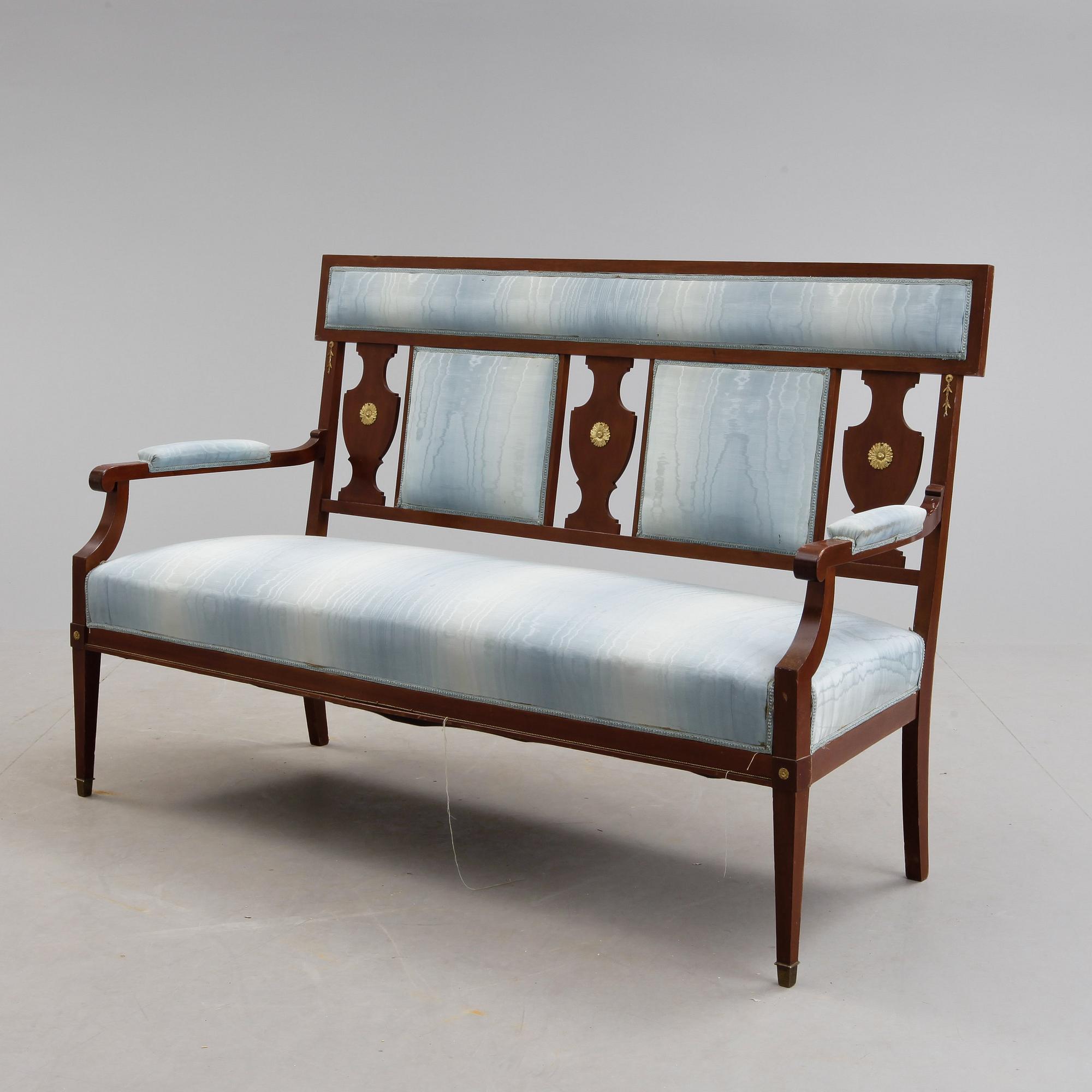 SOFFA, empirestil, 1900-talets början.
