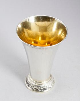 BÄGARE, silver, MGAB, 1944. Vikt ca 326 gram.