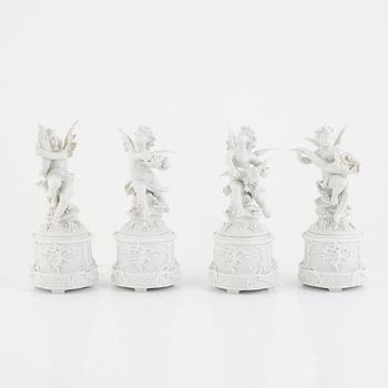 Table decorations, 5 pieces, porcelain, Naples and Naples-like mark, 20th century.