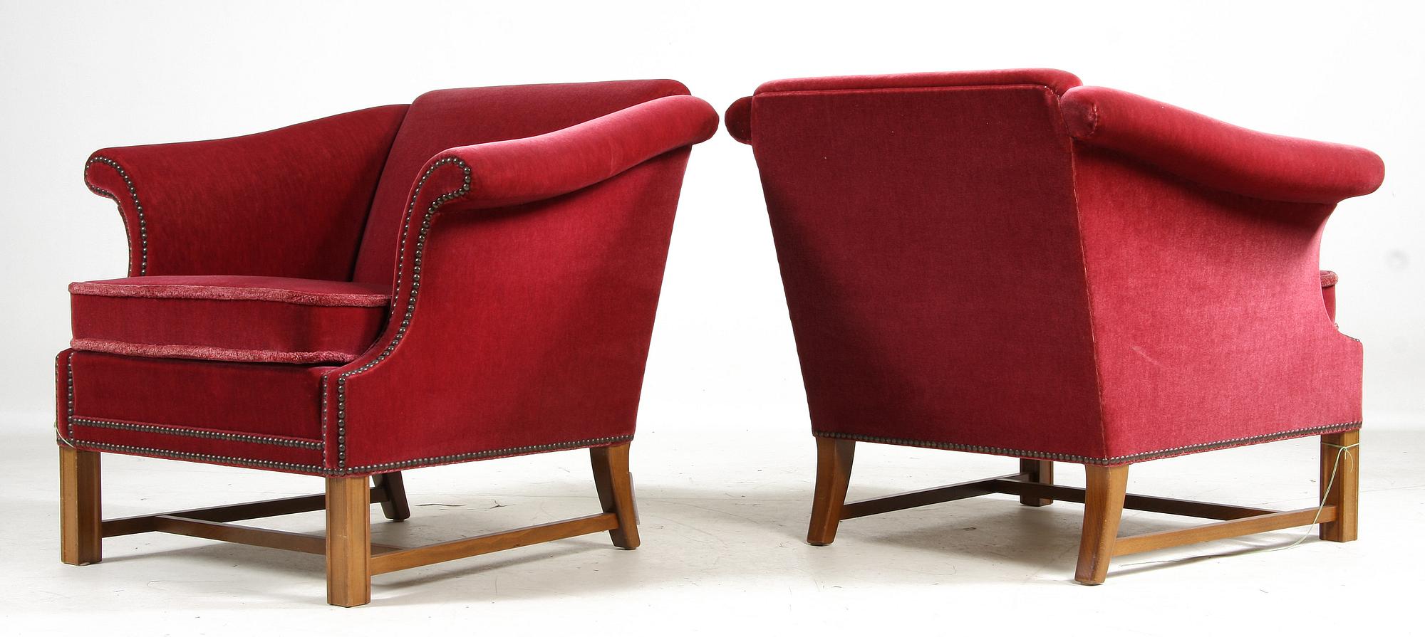 FÅTÖLJER, ett par, 1900-tal.