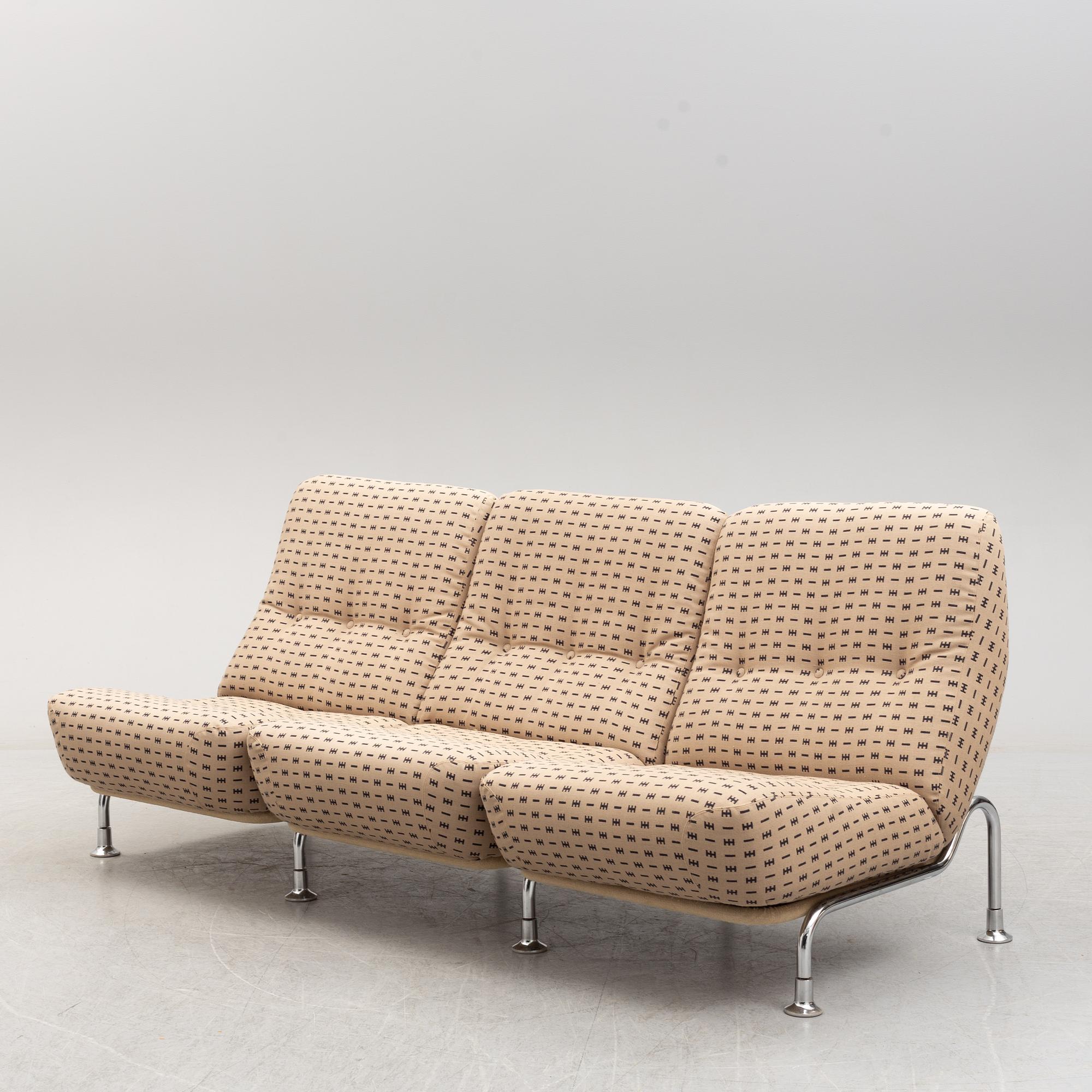 BRUNO MATHSSON, a 'Milieu' sofa.