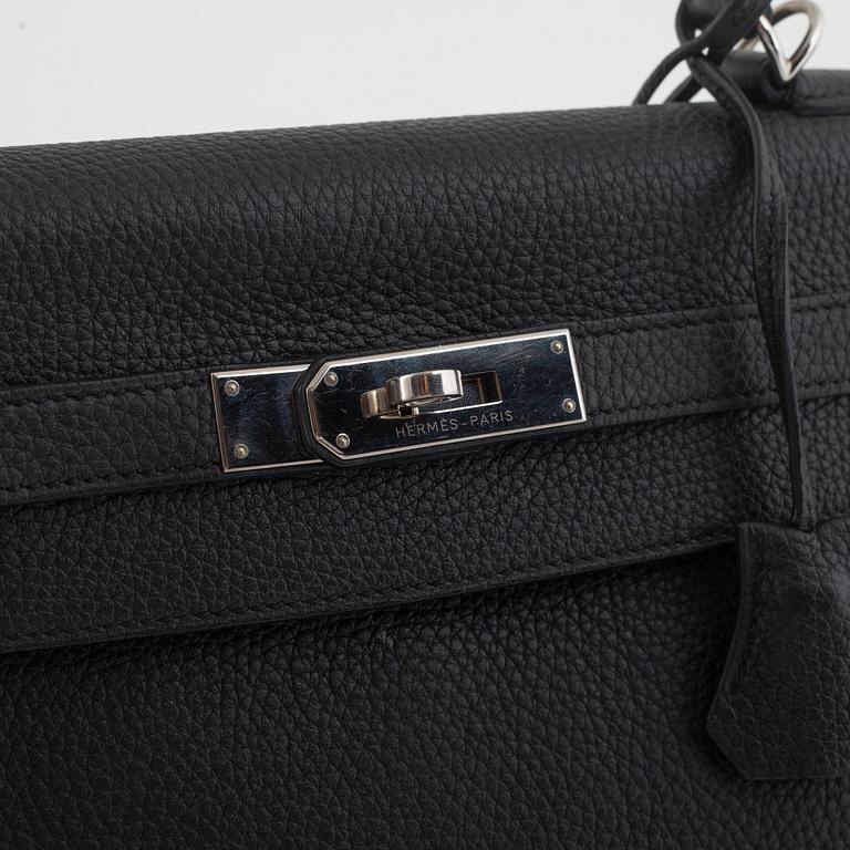 Hermès, "Kelly 32" bag, 2014.