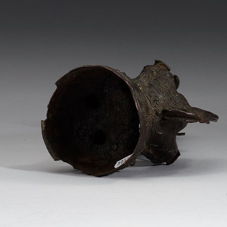 DRAKHUND, brons. Ming dynastin (1368-1643).