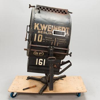A film industry carbon arc spotlight, manufacturer K. Weinert, Berlin.