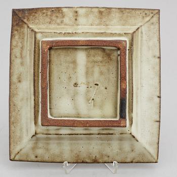 WAKAO TOSHISADA (f. 1932), tillskriven, fat, stengods, Japan.