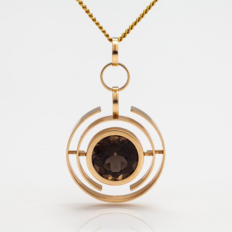 Elis Kauppi, A 14K gold and smoky quartz necklace. Kupittaan kulta, Turku 1965.